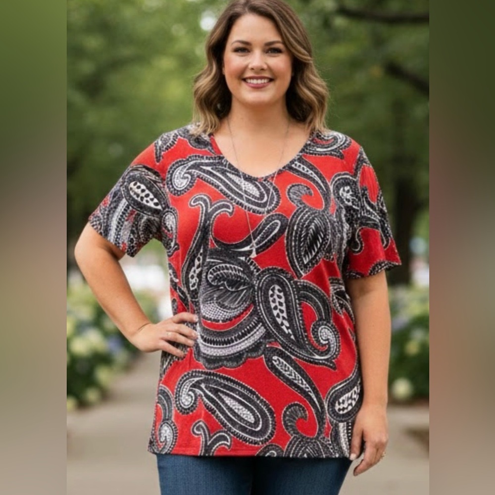 Jaclyn Smith Women Burgundy Black Scoop Neck Short Sleeve Blouse Paisley Size XL